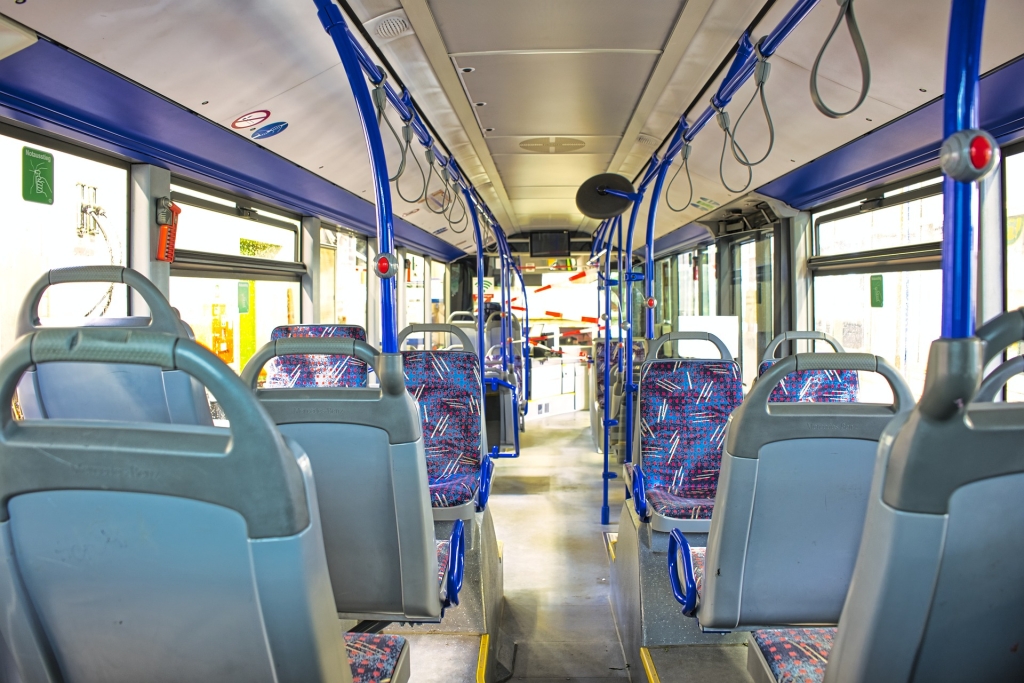 city-bus-g4d0803154_1920.jpg